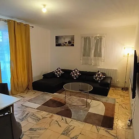 Appartement Cosy A Montmagny Exterior photo