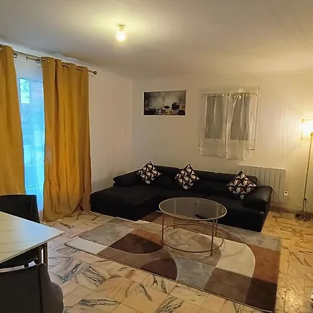 Appartement Cosy A Montmagny Exterior photo